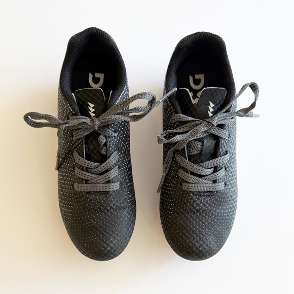 DSG Girls Speed Viper Soccer Cleats - Picture 2 of 8